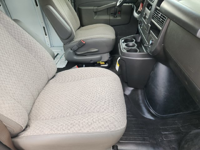 New 2026 Chevrolet Express 3500 w/ Driver Convenience Package RWD image 17