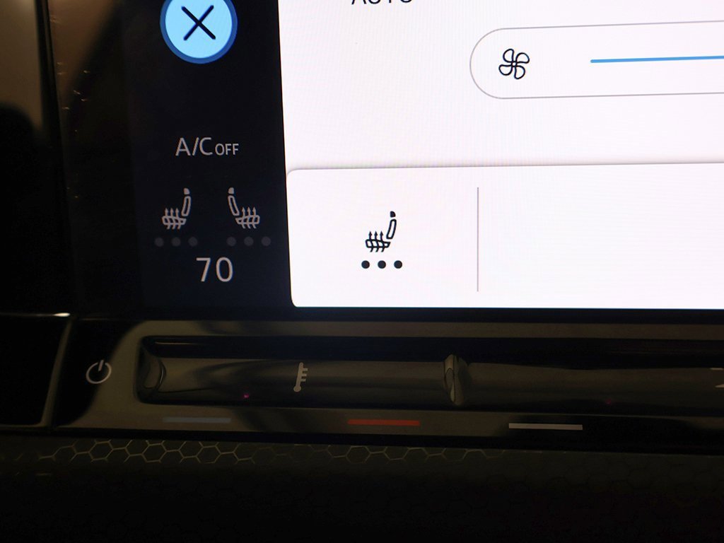 Used 2024 Volkswagen GTI SE image 54