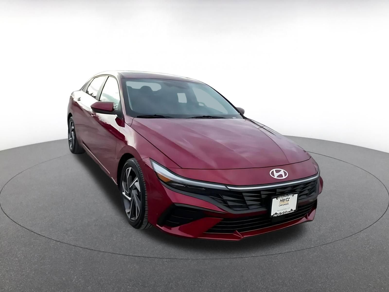 Used 2025 Hyundai Elantra SEL image 3