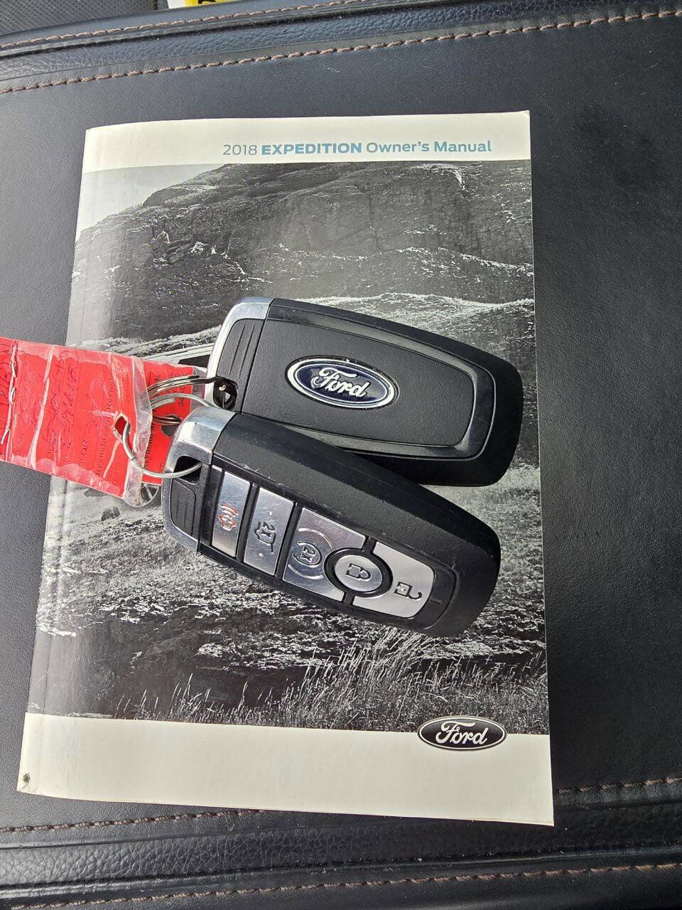 Used 2018 Ford Expedition Max Platinum image 18
