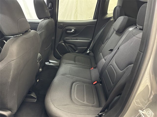 Used 2022 Jeep Renegade Latitude w/ Sun/Sound Group image 13