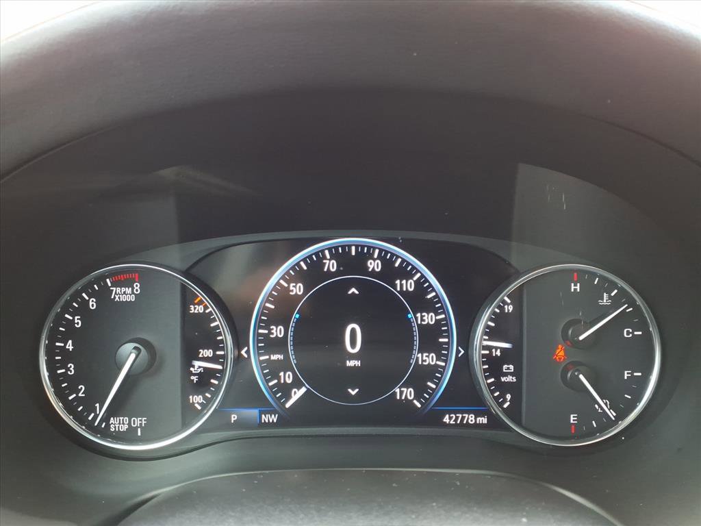 Used 2024 Buick Enclave Avenir w/ Avenir Technology Package image 25