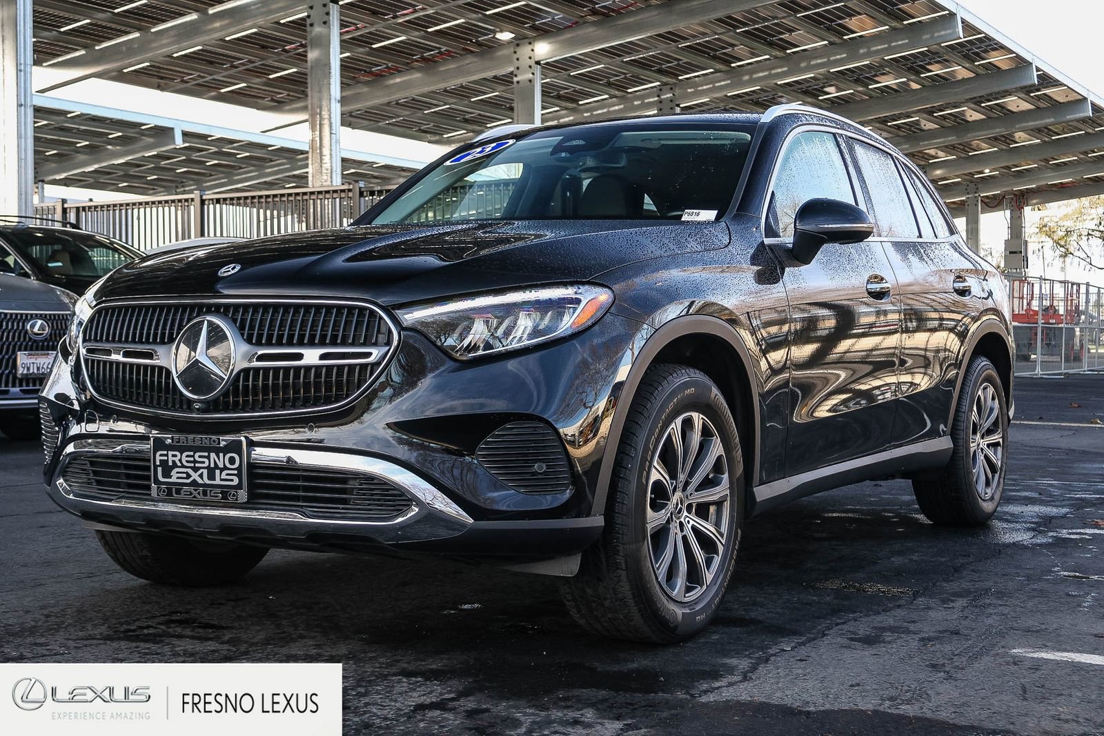 Used 2023 Mercedes-Benz GLC 300 image 3