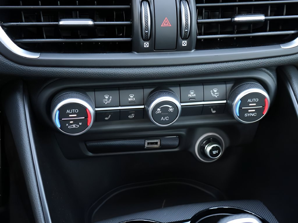 New 2026 Alfa Romeo Giulia AWD image 26