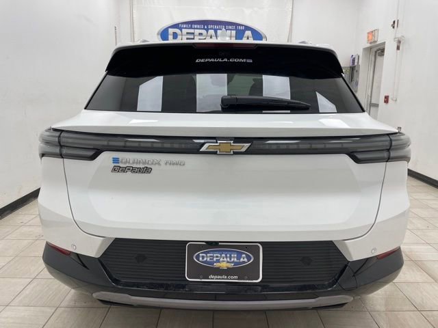 New 2026 Chevrolet Equinox EV LT w/ Convenience Package II image 18