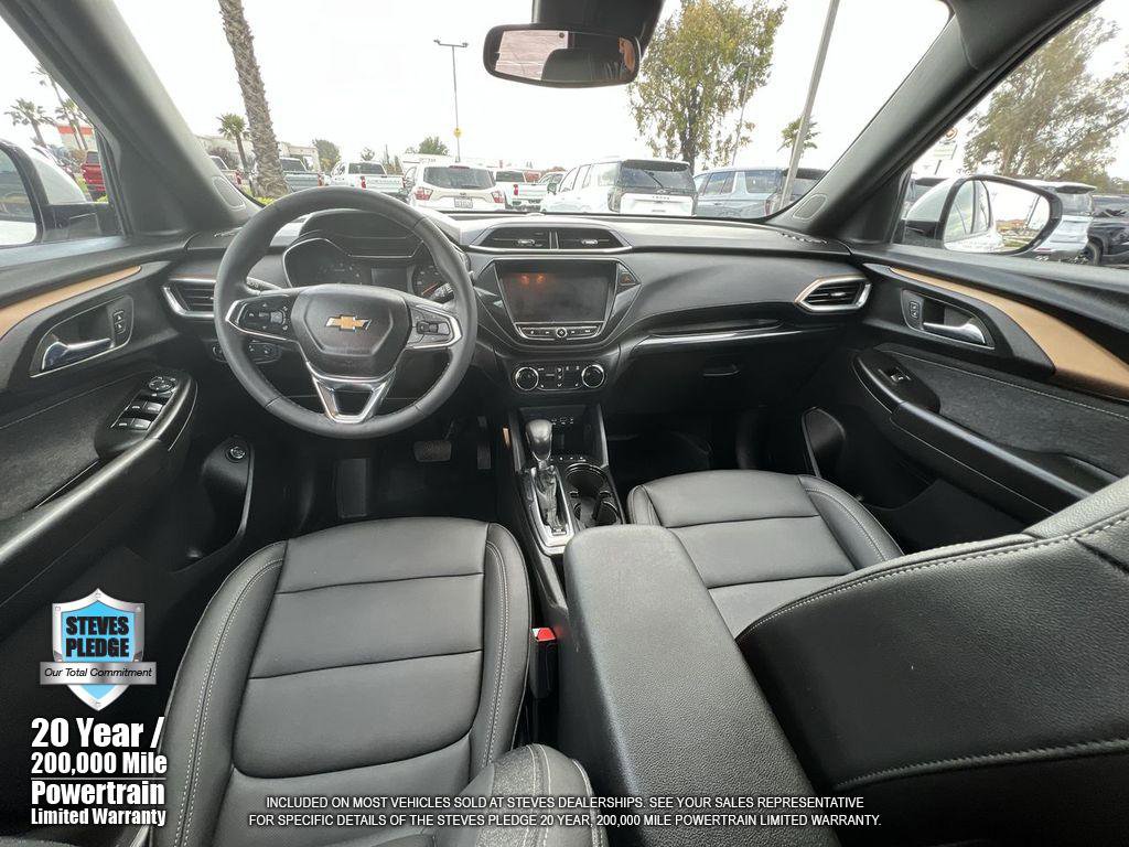 Certified 2023 Chevrolet TrailBlazer ACTIV w/ Sun and Liftgate Package FWD image 23