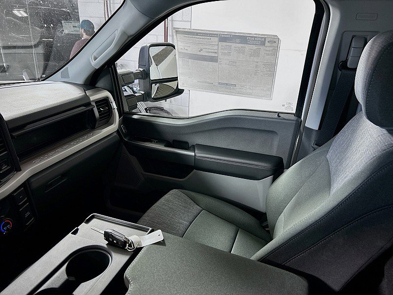 New 2025 Ford F350 XLT w/ FX4 Off-Road Package AWD/4WD image 21