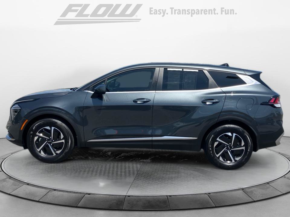 Used 2025 Kia Sportage LX FWD image 5