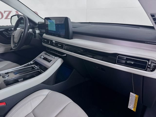New 2026 Lincoln Aviator Reserve image 32