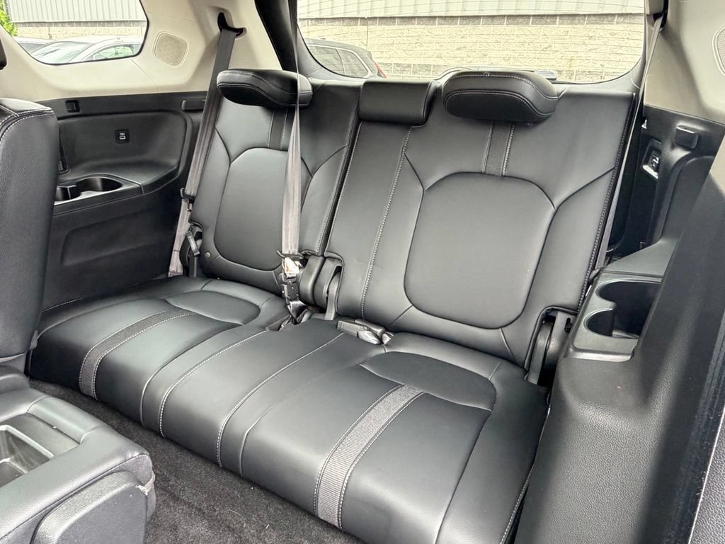 Certified 2023 Honda Pilot Touring image 21