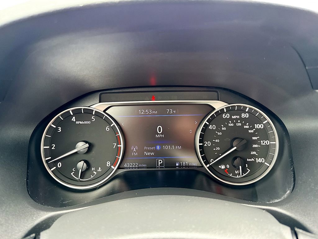 Used 2025 Nissan Altima 2.5 SV AWD/4WD image 25