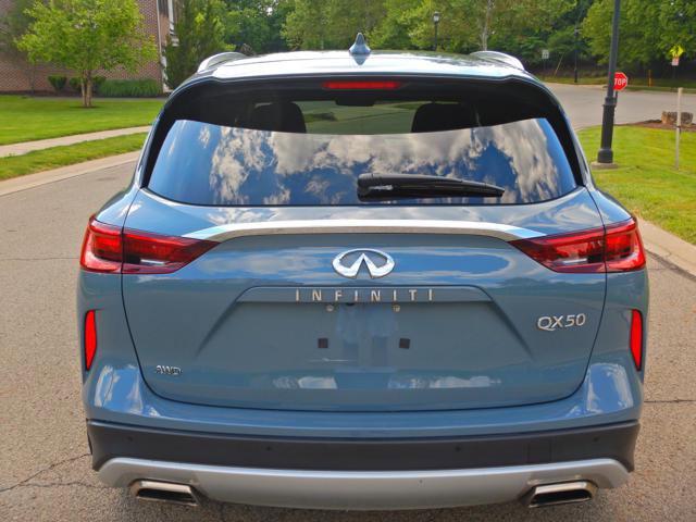 Used 2023 INFINITI QX50 Luxe AWD/4WD image 9