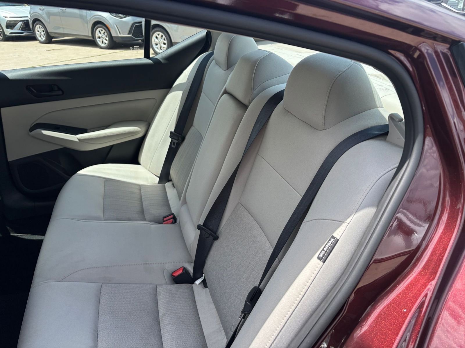 Used 2025 Nissan Altima 2.5 SV FWD image 38