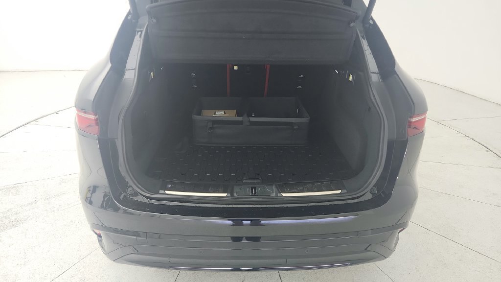 Used 2024 Jaguar F-PACE R-Dynamic S AWD/4WD image 34