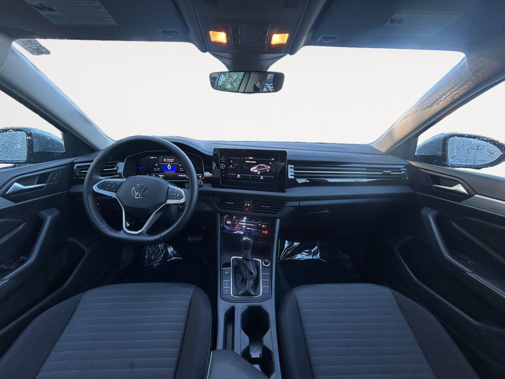 Used 2025 Volkswagen Jetta S image 13