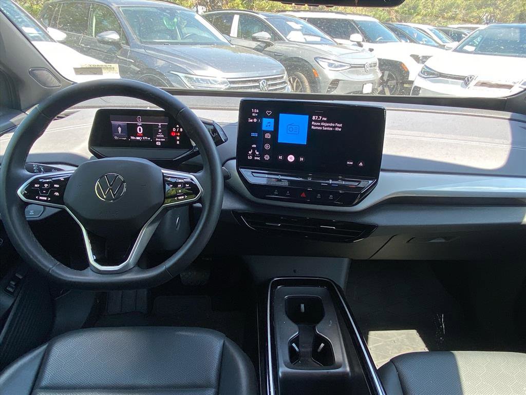 Used 2023 Volkswagen ID.4 Pro S image 8