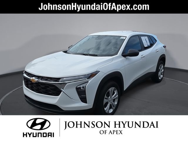Used 2024 Chevrolet Trax LS