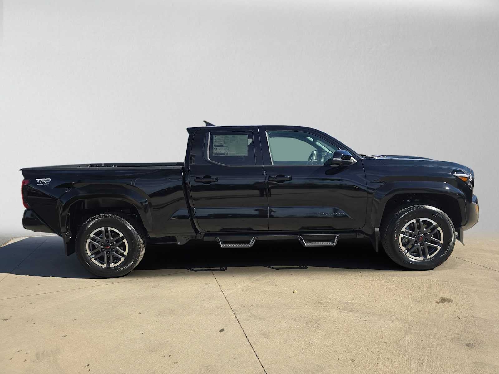 New 2026 Toyota Tacoma TRD Sport w/ TRD Sport Premium Package AWD/4WD image 2