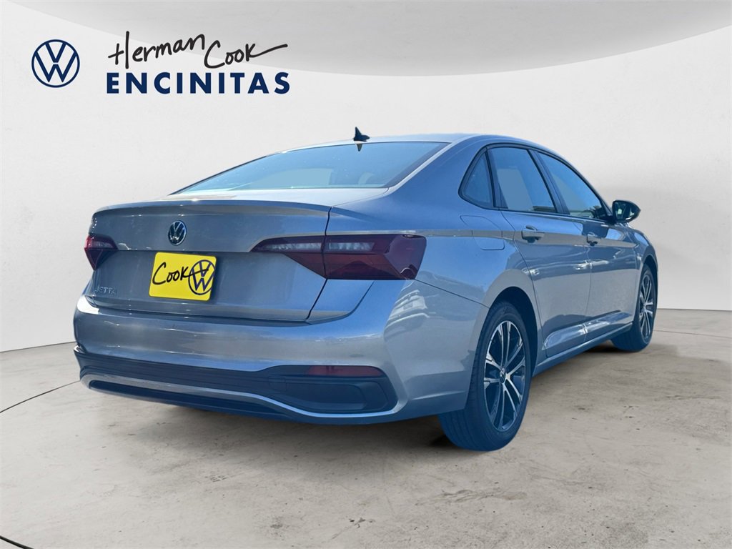 Certified 2022 Volkswagen Jetta Sport image 5