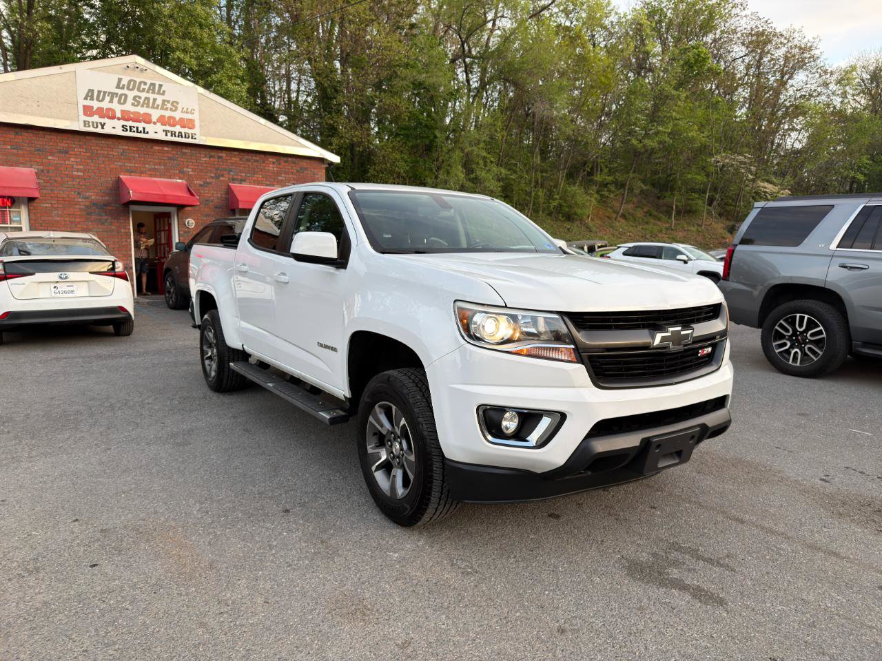 Used 2017 Chevrolet Colorado Z71 image 3