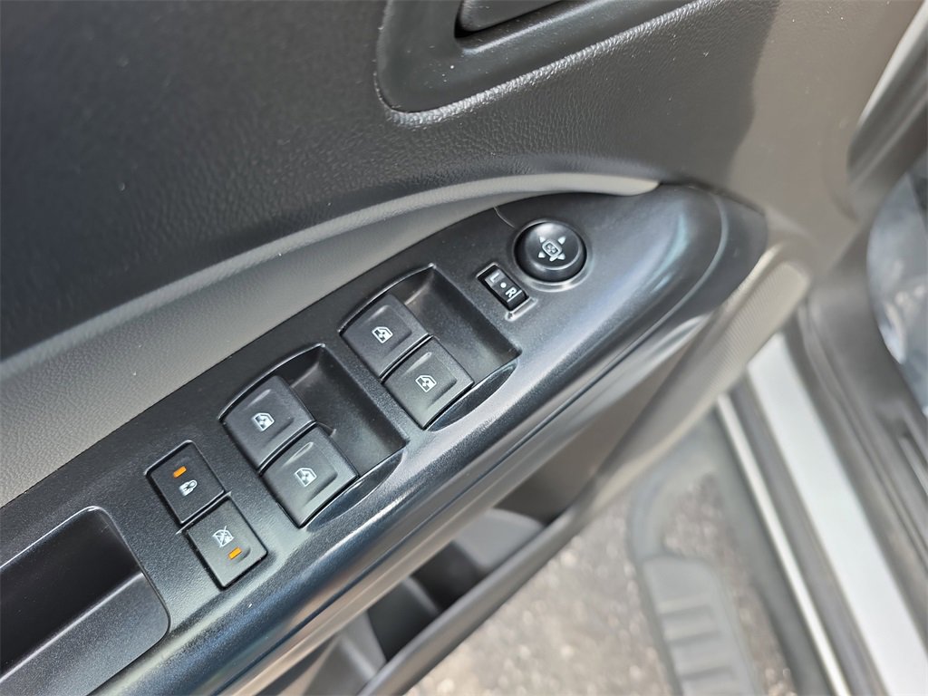 Used 2018 Chevrolet Colorado W/T w/ WT Convenience Package image 19