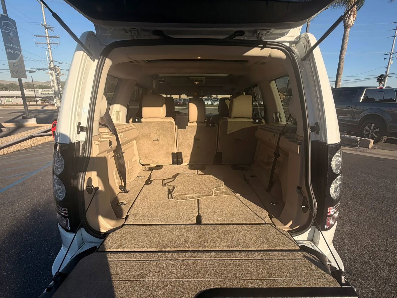 Used 2014 Land Rover LR4 HSE LUX AWD/4WD image 10