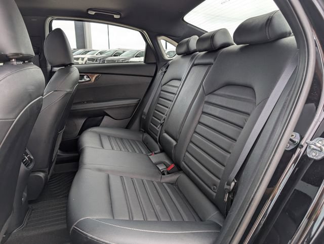 Used 2024 Kia Forte GT-Line w/ GT-Line Premium Package image 26