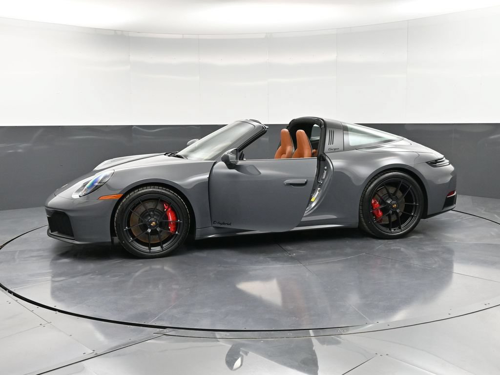New 2026 Porsche 911 Targa 4 GTS AWD/4WD image 39