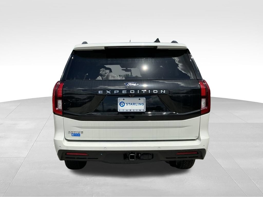New 2026 Ford Expedition Active RWD image 10