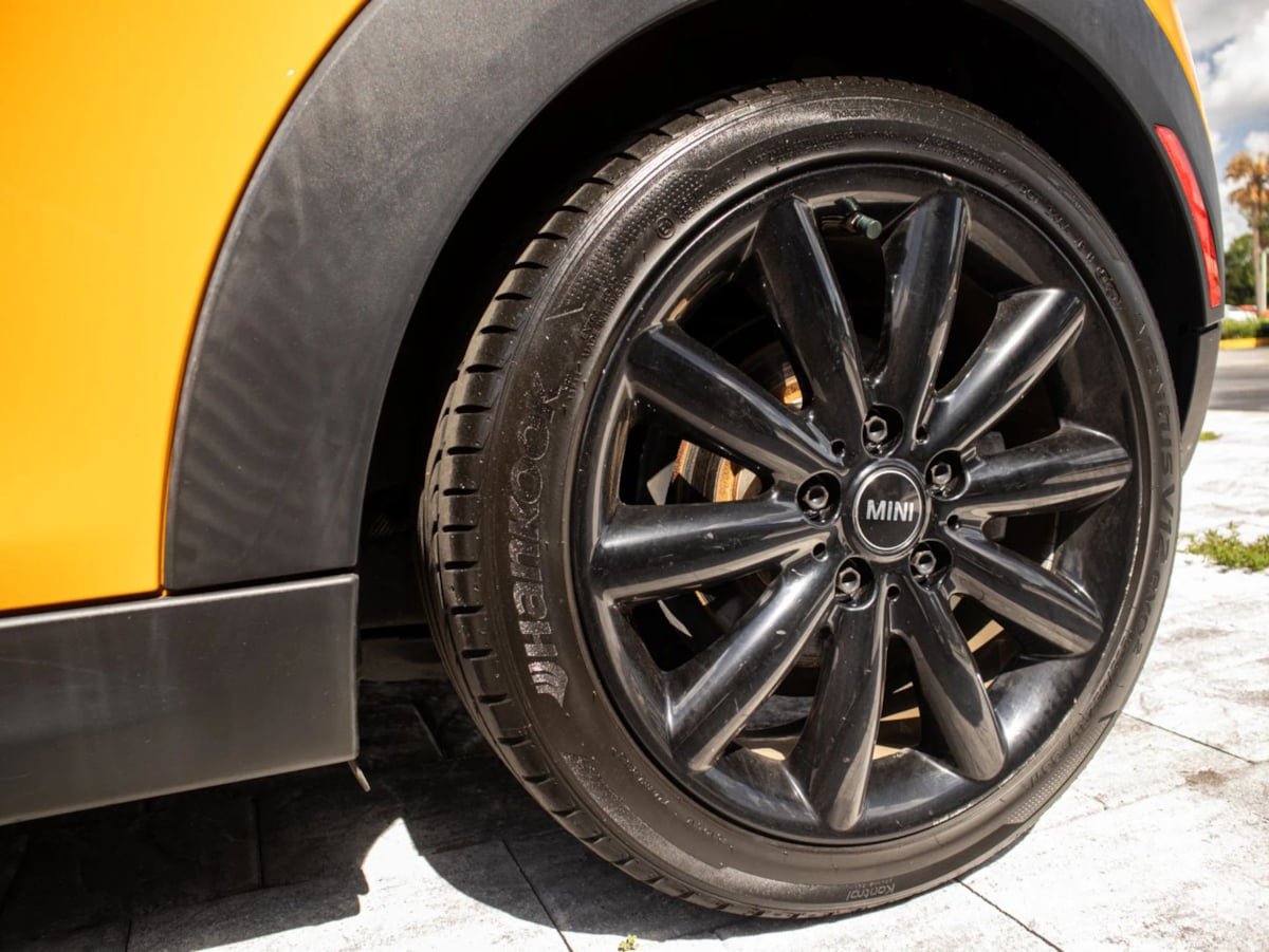 Used 2014 MINI Cooper 2-Door Hardtop FWD image 16