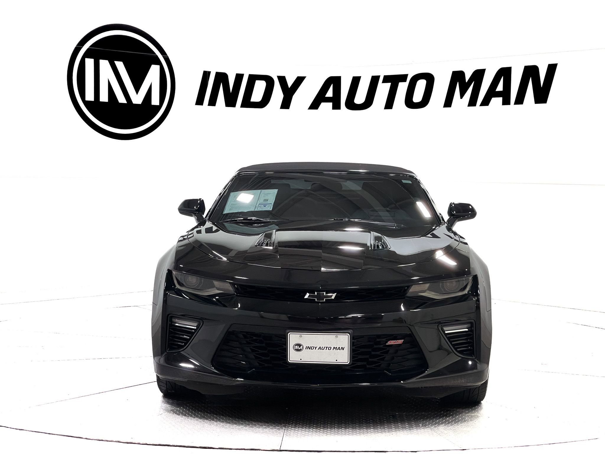 Used 2017 Chevrolet Camaro SS image 8