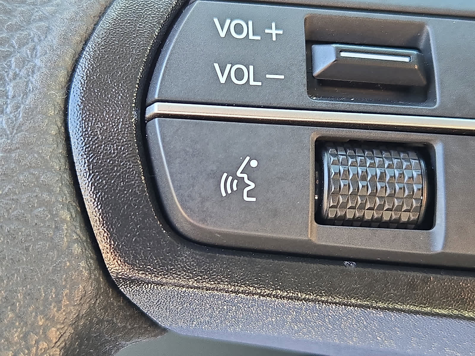 Certified 2024 Honda Accord EX image 28