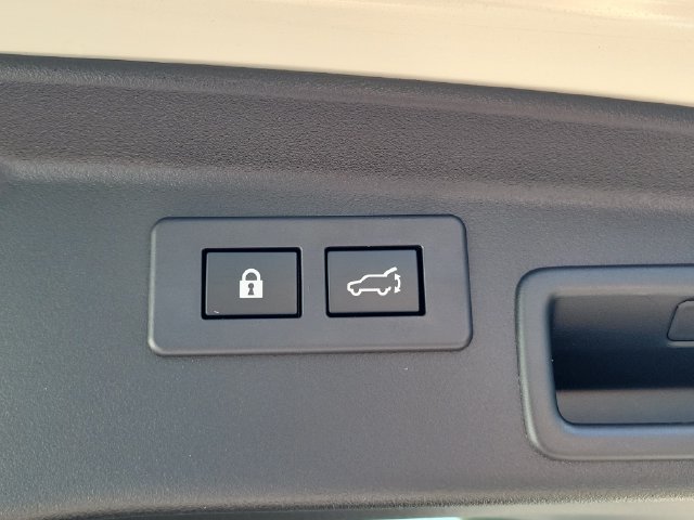 Certified 2026 Subaru Outback Limited AWD/4WD image 32