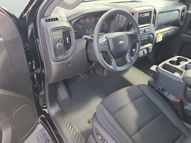 New 2026 Chevrolet Silverado 1500 Custom RWD image 18