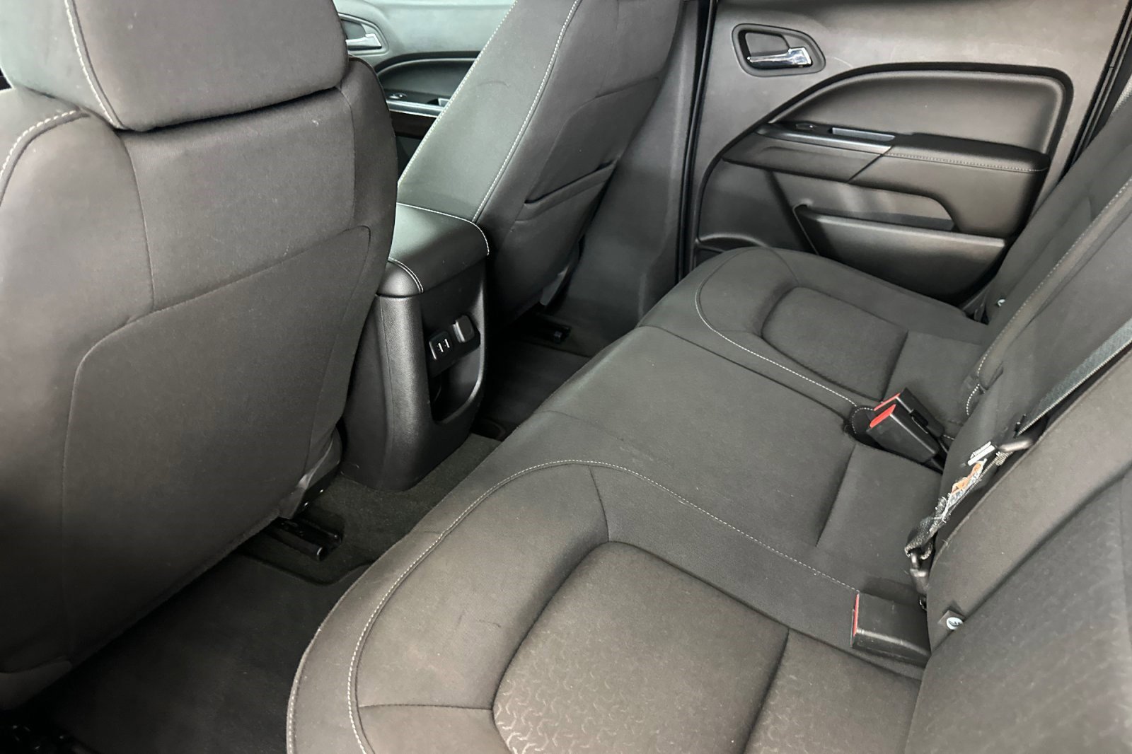 Used 2017 GMC Canyon SLE w/ SLE Convenience Package RWD image 25
