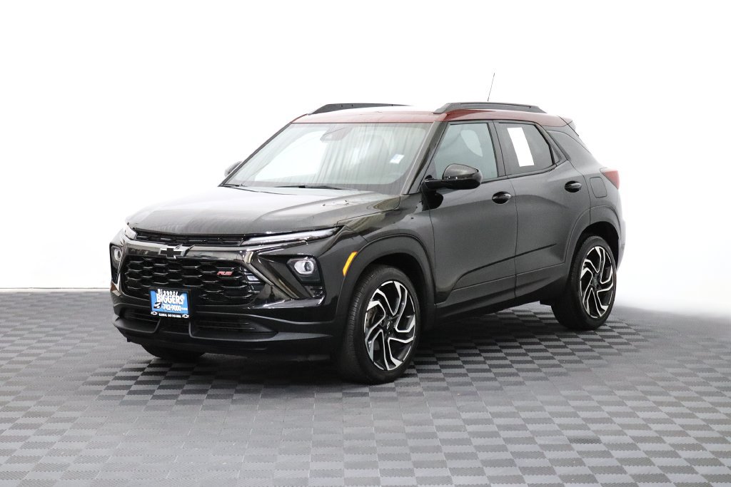 Used 2024 Chevrolet TrailBlazer RS w/ Convenience Package FWD image 3