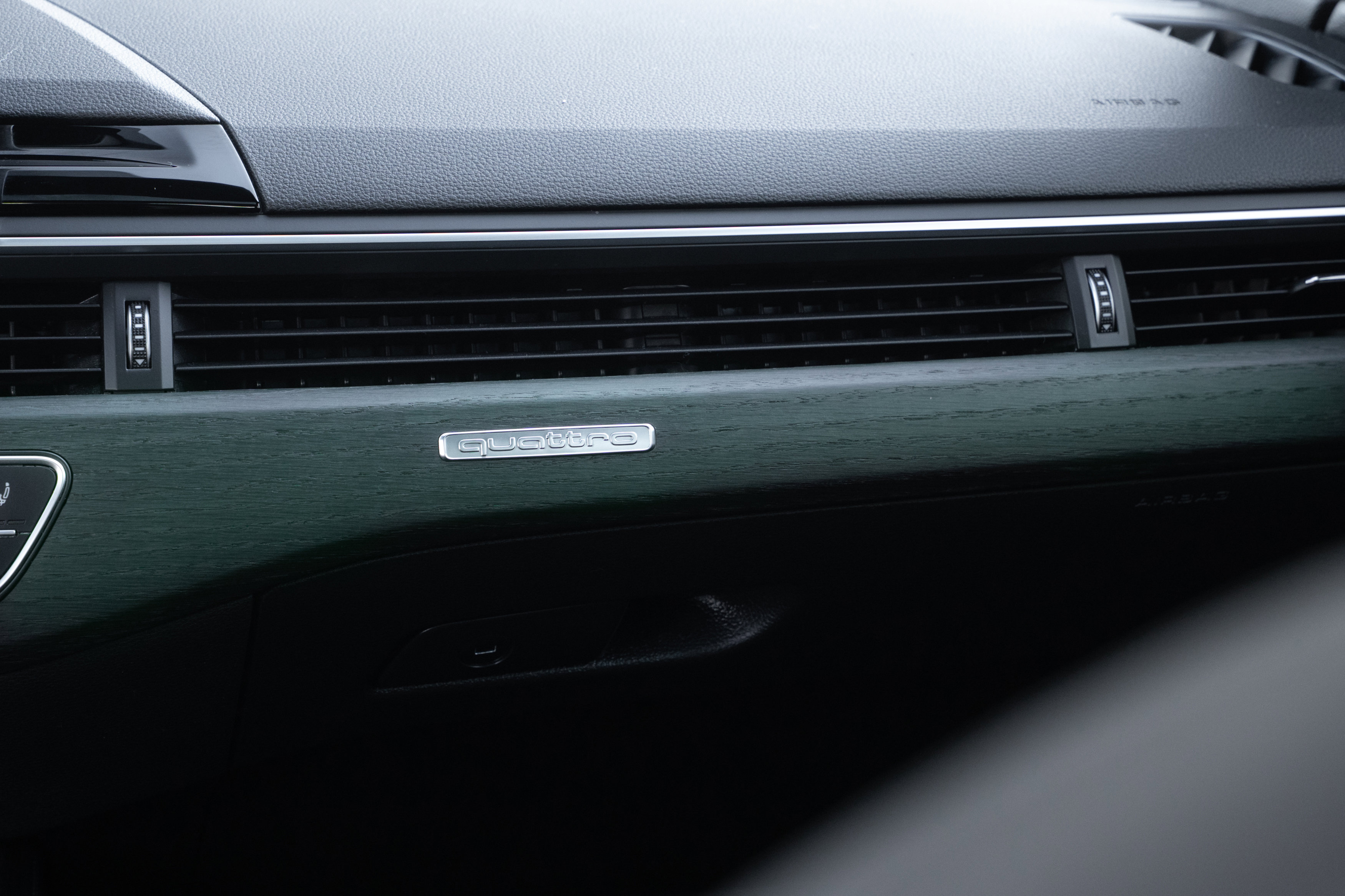 Certified 2022 Audi A4 2.0T Premium Plus w/ Premium Plus Package image 15