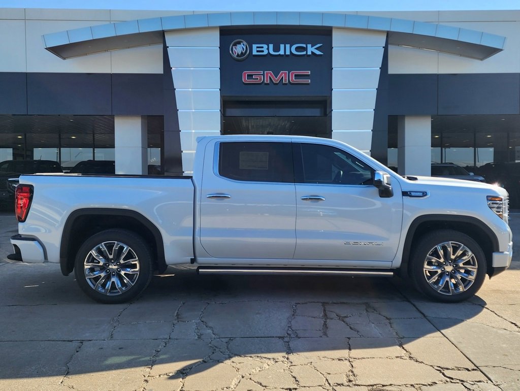 New 2026 GMC Sierra 1500 Denali image 2