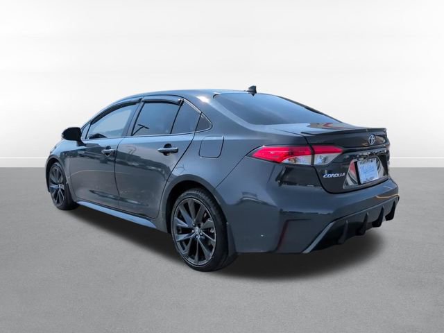 Used 2023 Toyota Corolla SE w/ SE Premium Package image 7