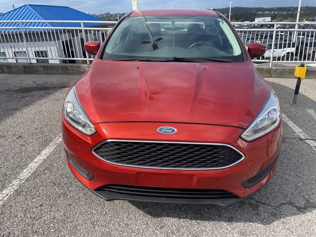 Used 2018 Ford Focus SE image 2