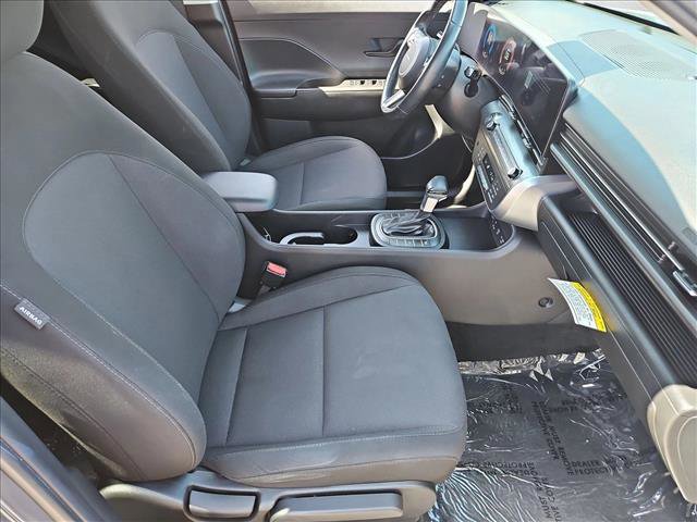 Certified 2025 Hyundai Kona SEL image 26