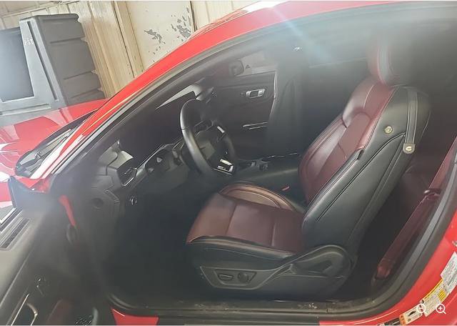 Used 2024 Ford Mustang GT Premium image 3