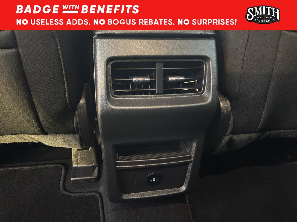 Certified 2023 Ford Edge SE w/ Black Appearance Package image 19