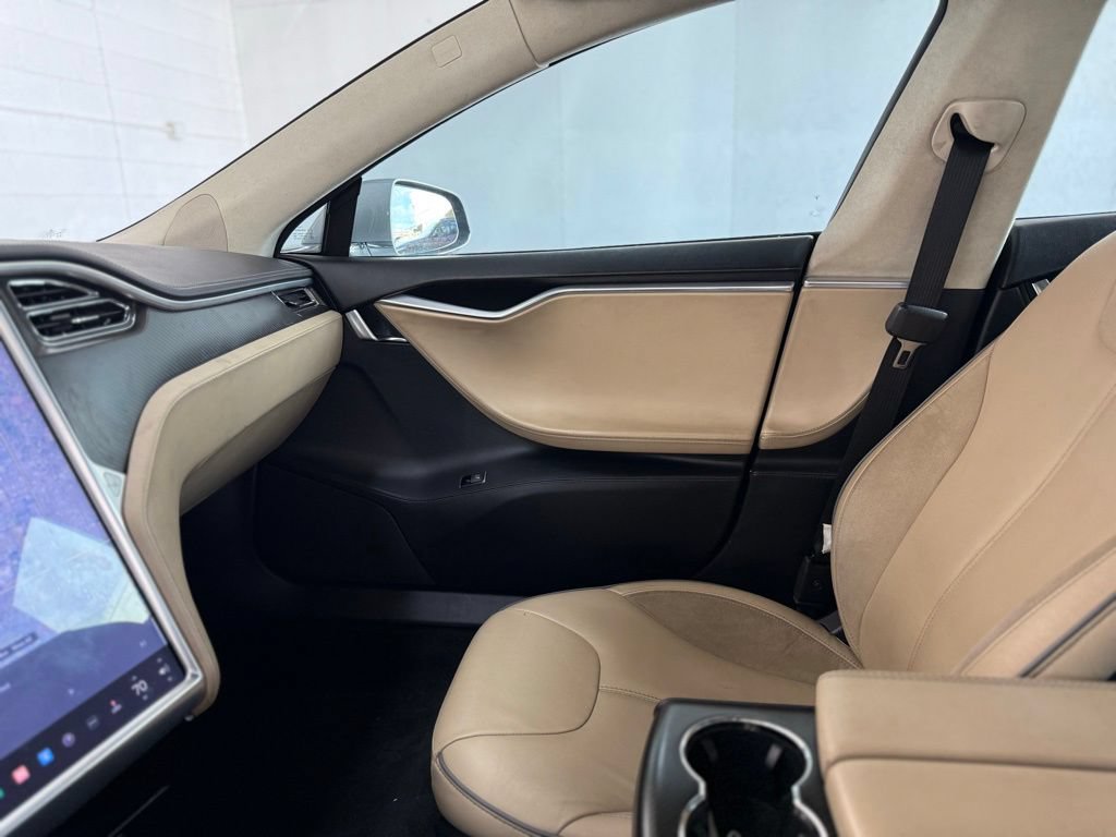 Used 2012 Tesla Model S Signature Performance RWD image 30