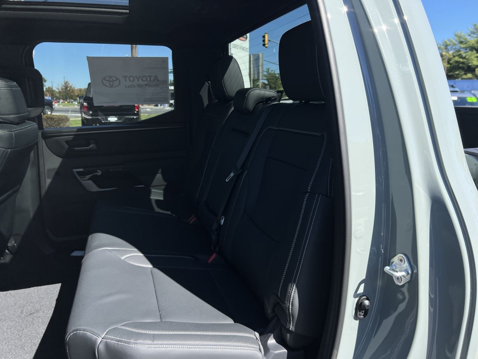 New 2026 Toyota Tundra Limited AWD/4WD image 25