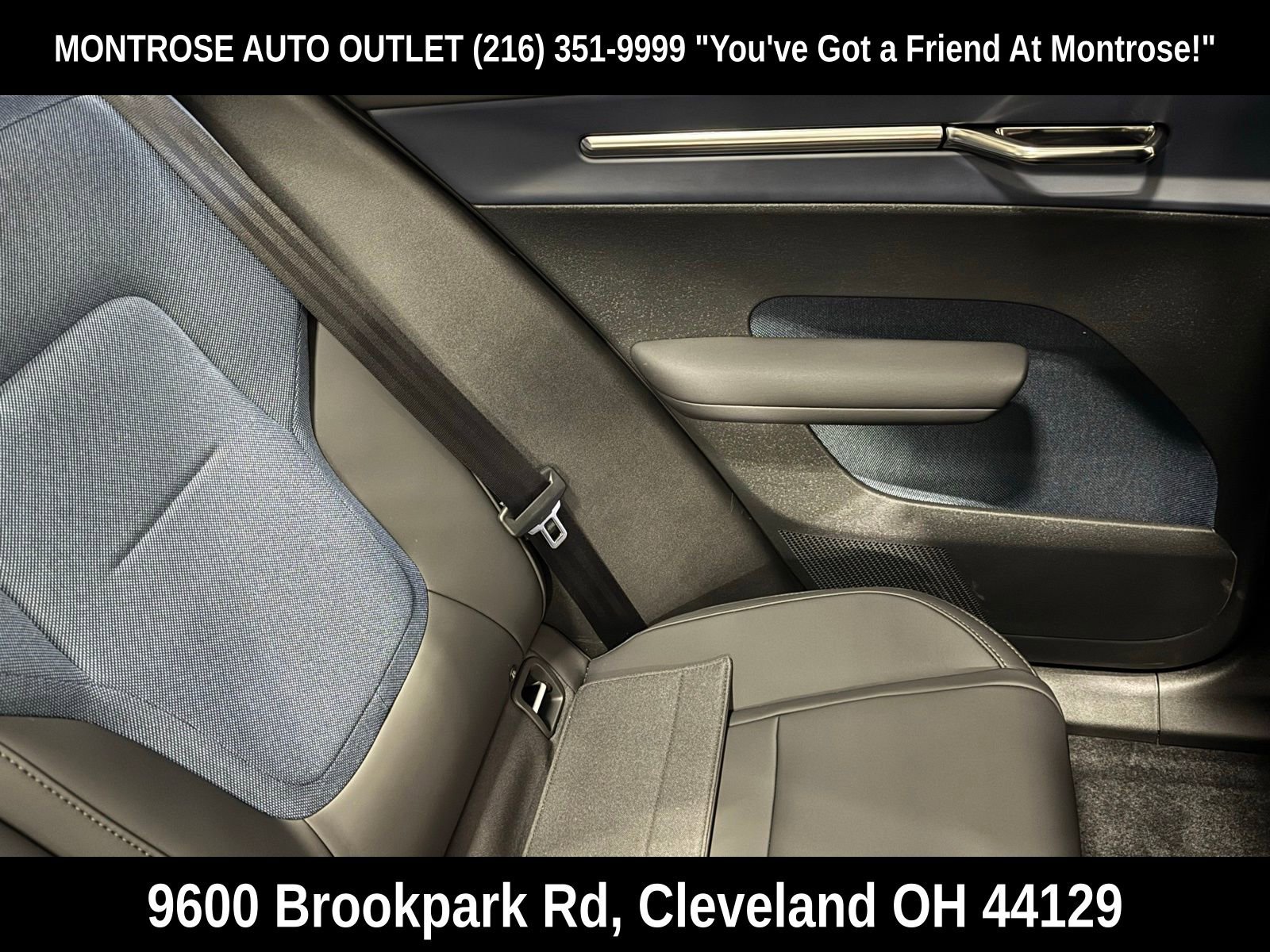 New 2025 Volvo EX30 Plus w/ Protection Package Premier image 31