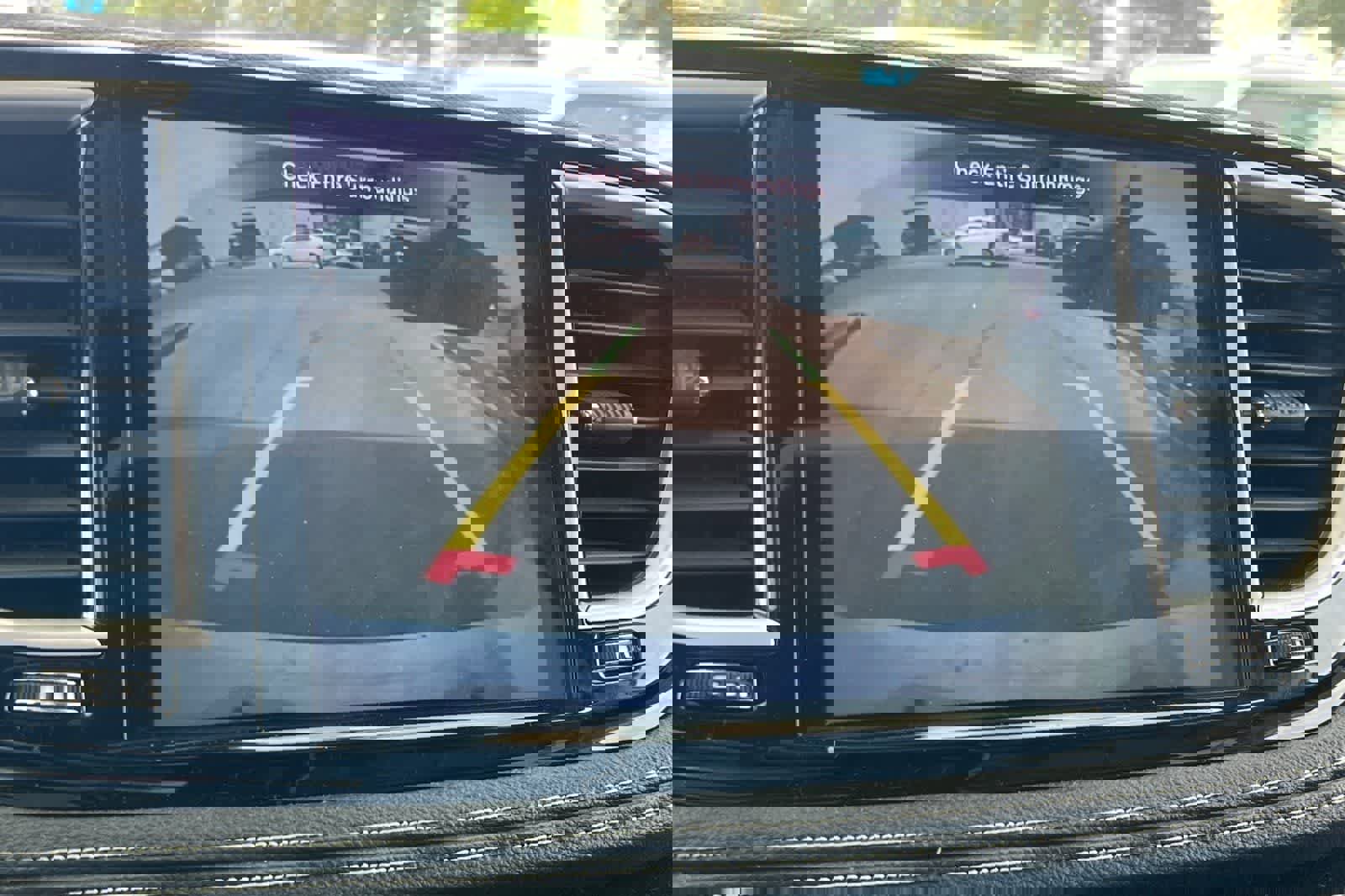 Used 2023 Chrysler Pacifica Limited image 23