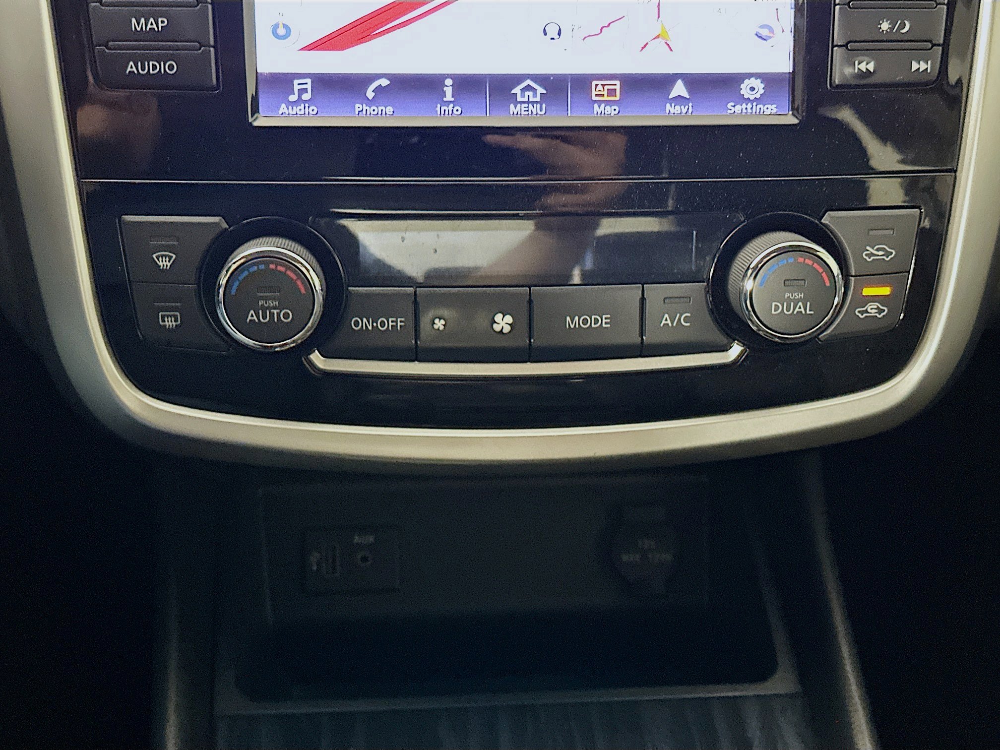 Used 2018 Nissan Altima 3.5 SL FWD image 23