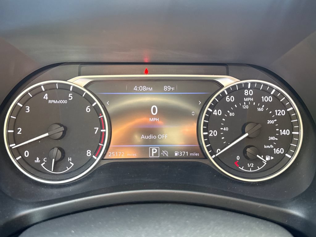 Used 2025 Nissan Sentra SV FWD image 21