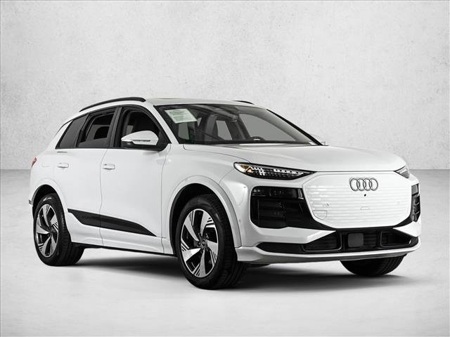 Used 2025 Audi Q6 e-tron Premium Plus w/ Premium Plus AWD/4WD video 3